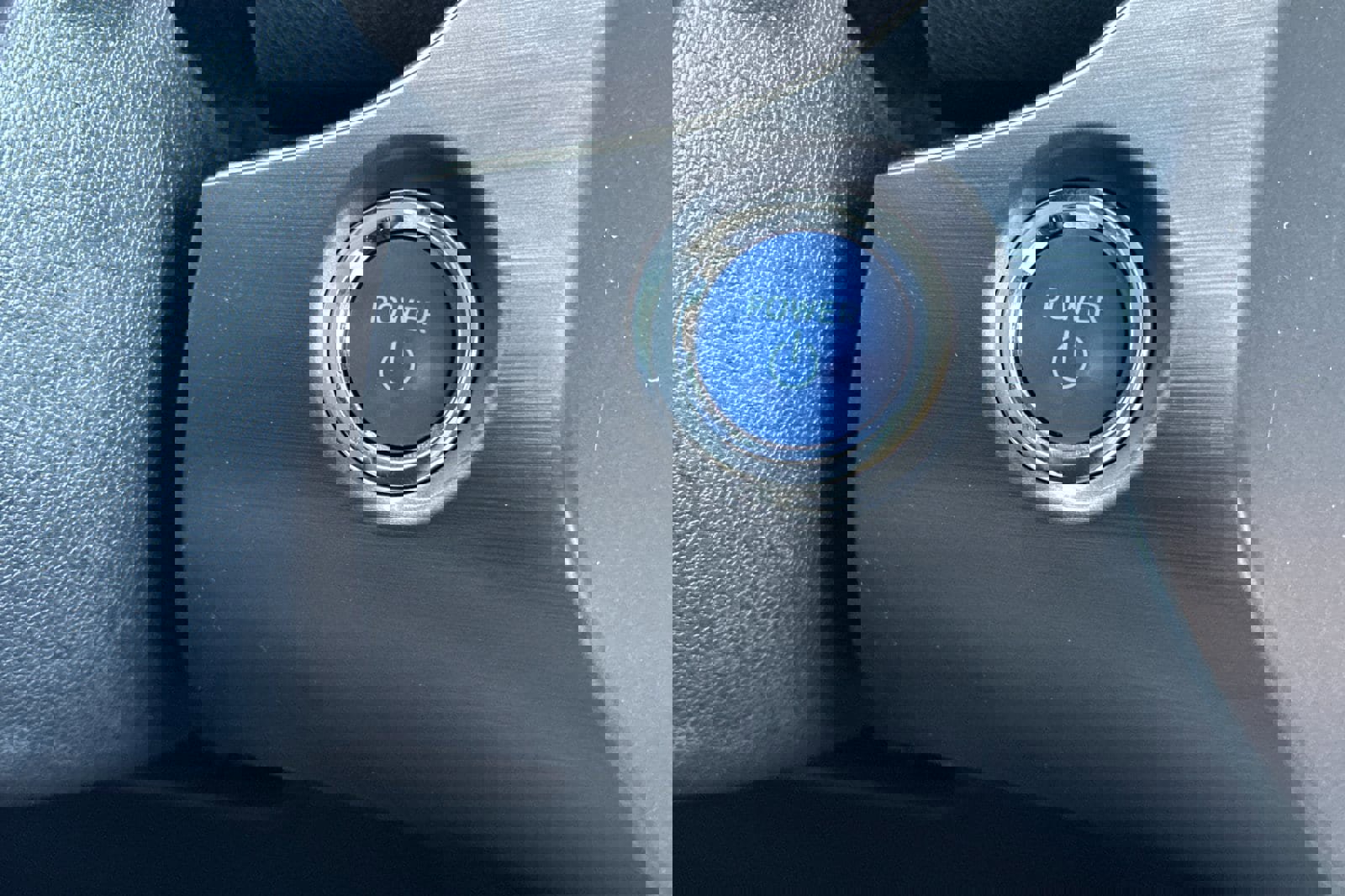 Certified 2021 Toyota Prius L Eco image 21