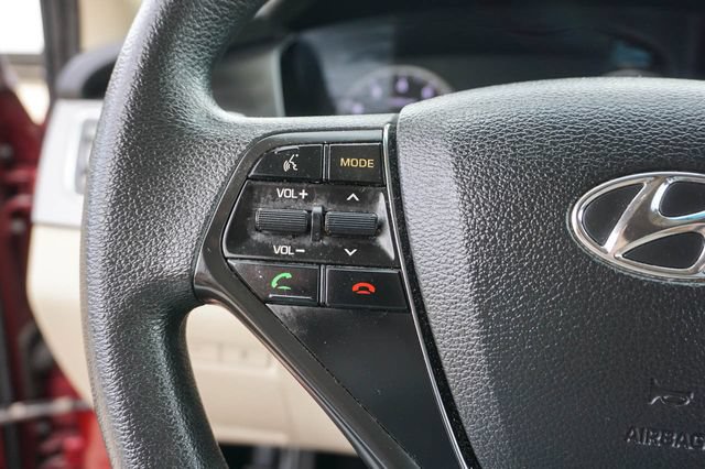 Used 2015 Hyundai Sonata SE w/ Winter Package FWD image 15