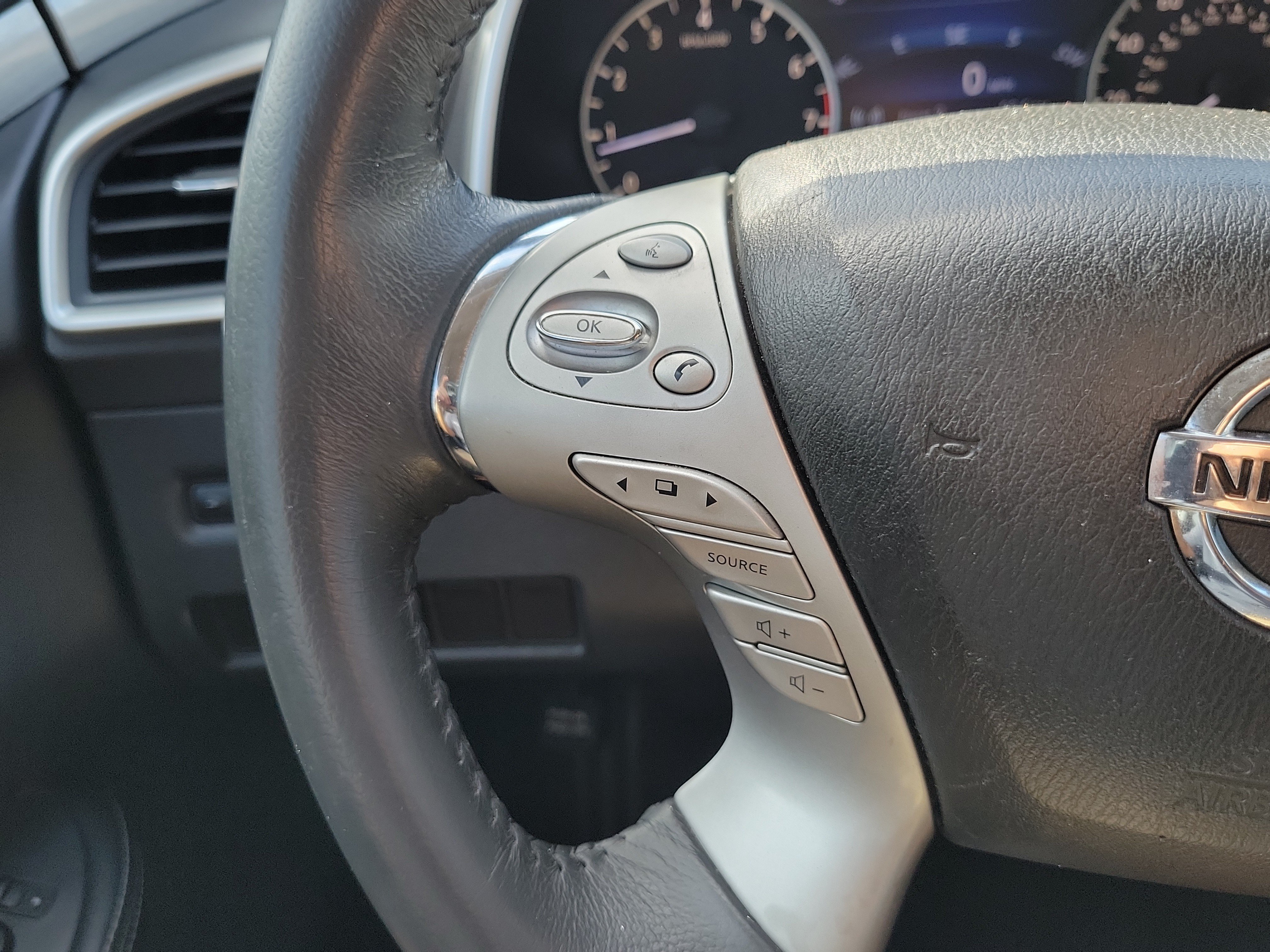 Used 2017 Nissan Murano SL w/ SL Technology Package FWD image 24