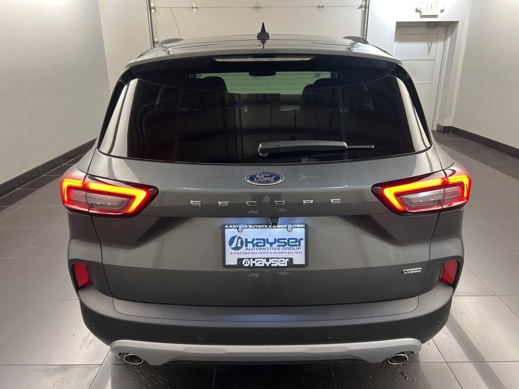 New 2026 Ford Escape SE w/ PHEV Premium Package image 5