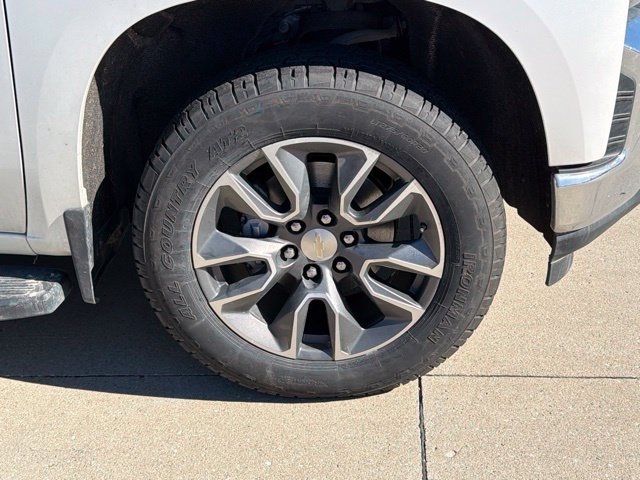 Used 2019 Chevrolet Silverado 1500 LT w/ All-Star Edition AWD/4WD image 5