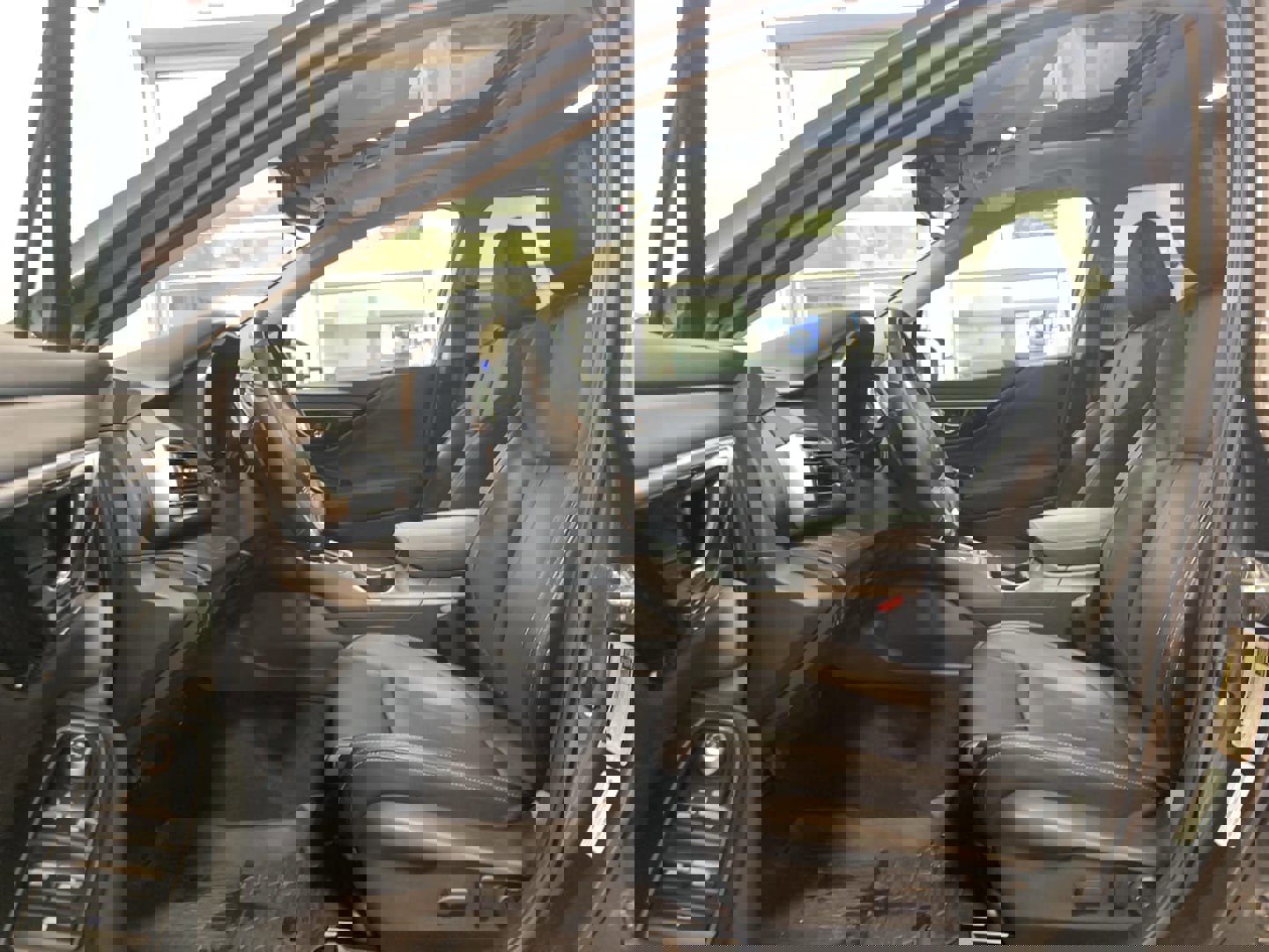 Used 2024 Subaru Outback Limited image 17