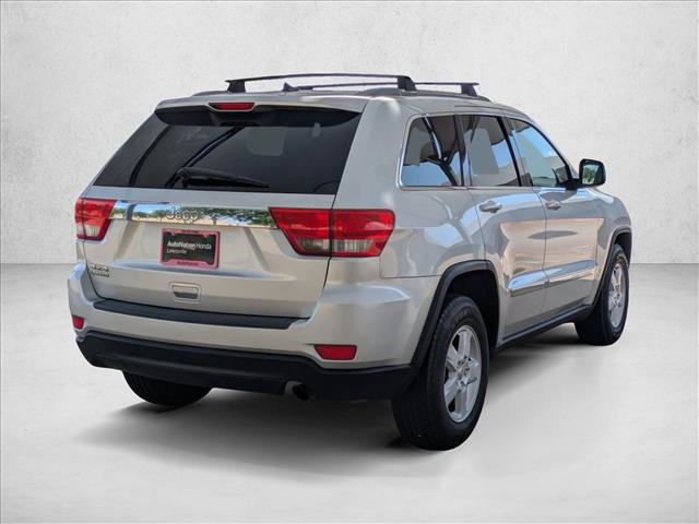 Used 2011 Jeep Grand Cherokee Laredo AWD/4WD image 5
