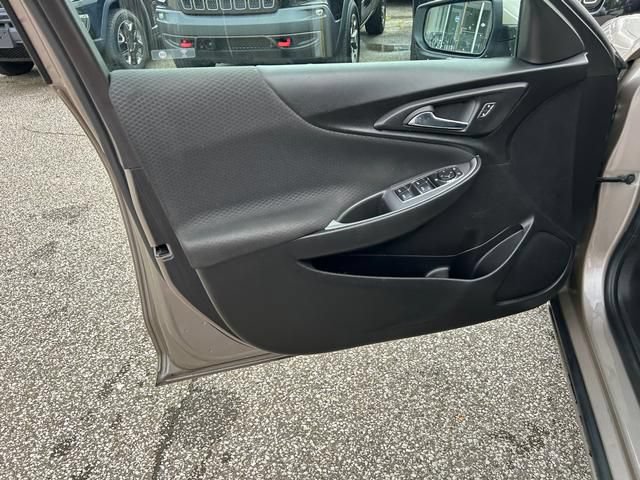 Used 2024 Chevrolet Malibu LT FWD image 10