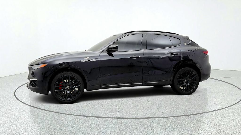 Used 2022 Maserati Levante GT AWD/4WD image 8