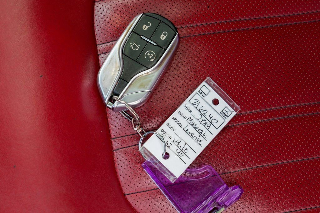 Used 2019 Maserati Levante Base image 60