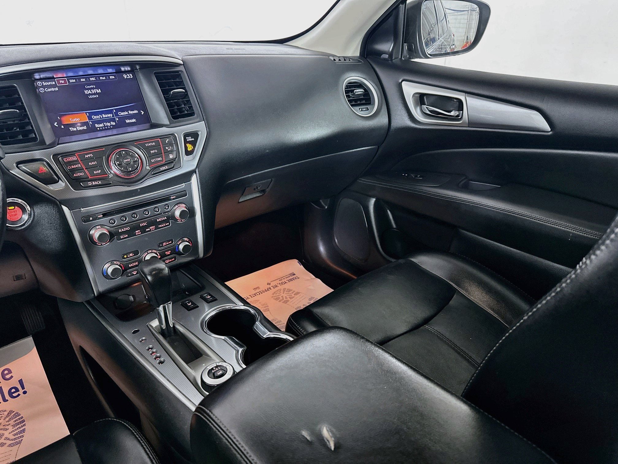 Used 2019 Nissan Pathfinder SL AWD/4WD image 23