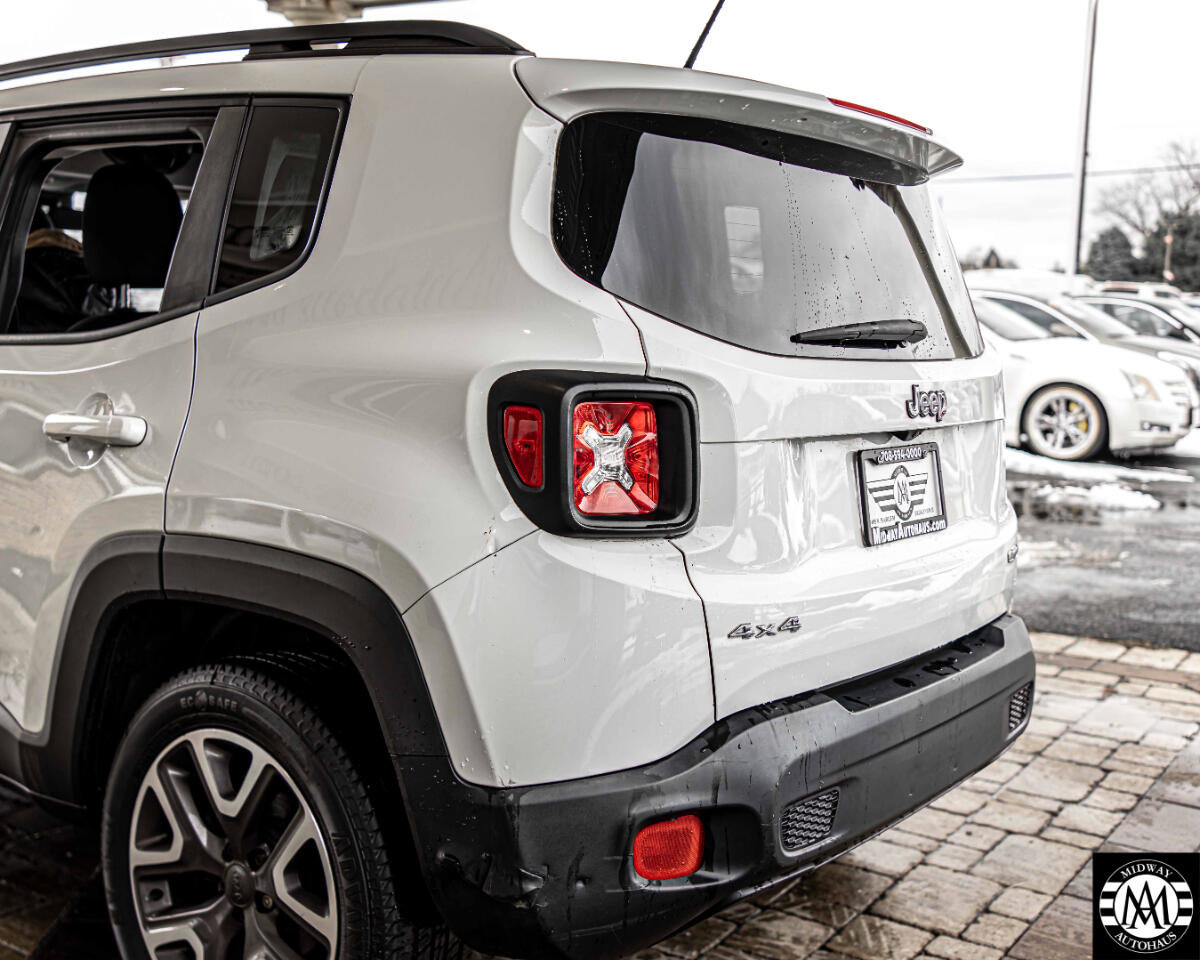 Used 2015 Jeep Renegade Latitude w/ Cold Weather Group II image 13