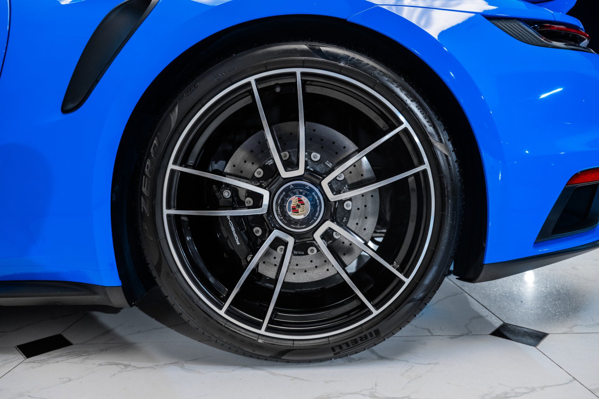 Used 2022 Porsche 911 Turbo S image 13