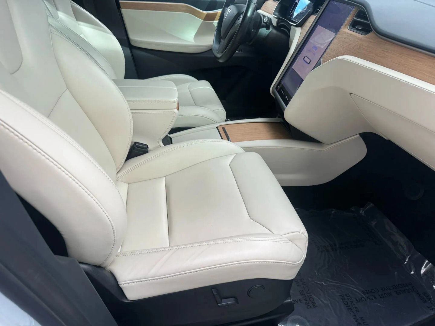 Used 2019 Tesla Model X Long Range AWD/4WD image 15