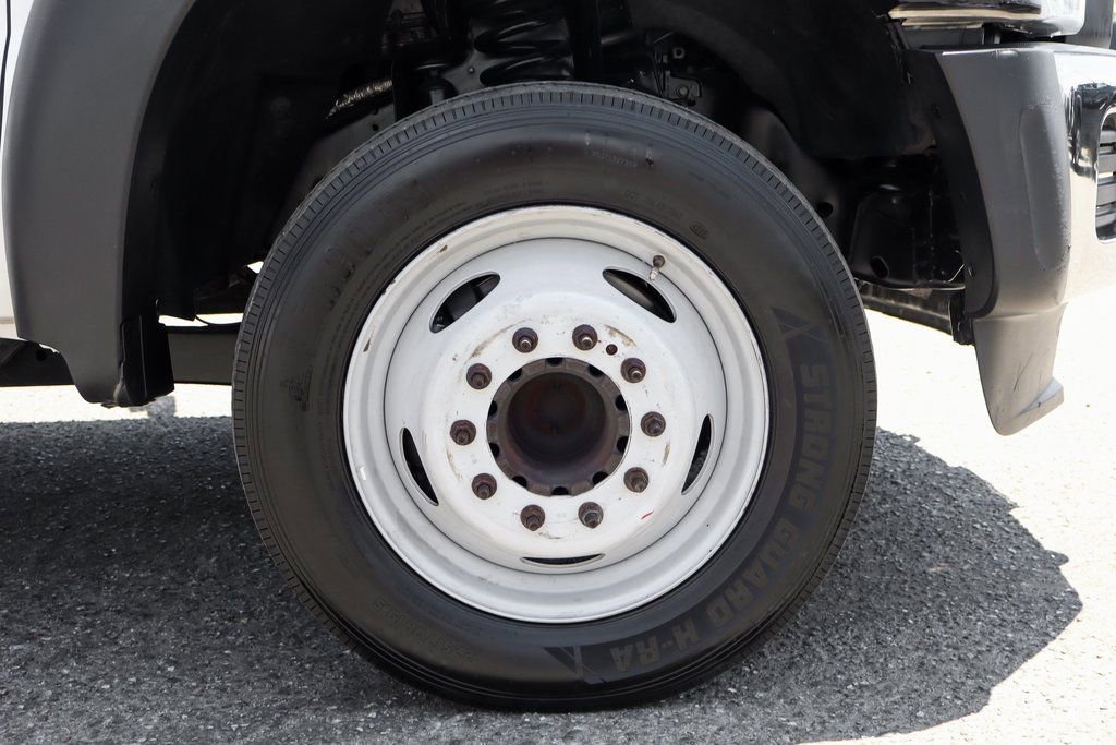 Used 2016 Ford F550 2WD Regular Cab Super Duty image 29