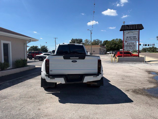 Used 2020 Ford F350 Lariat w/ Lariat Ultimate Package AWD/4WD image 6