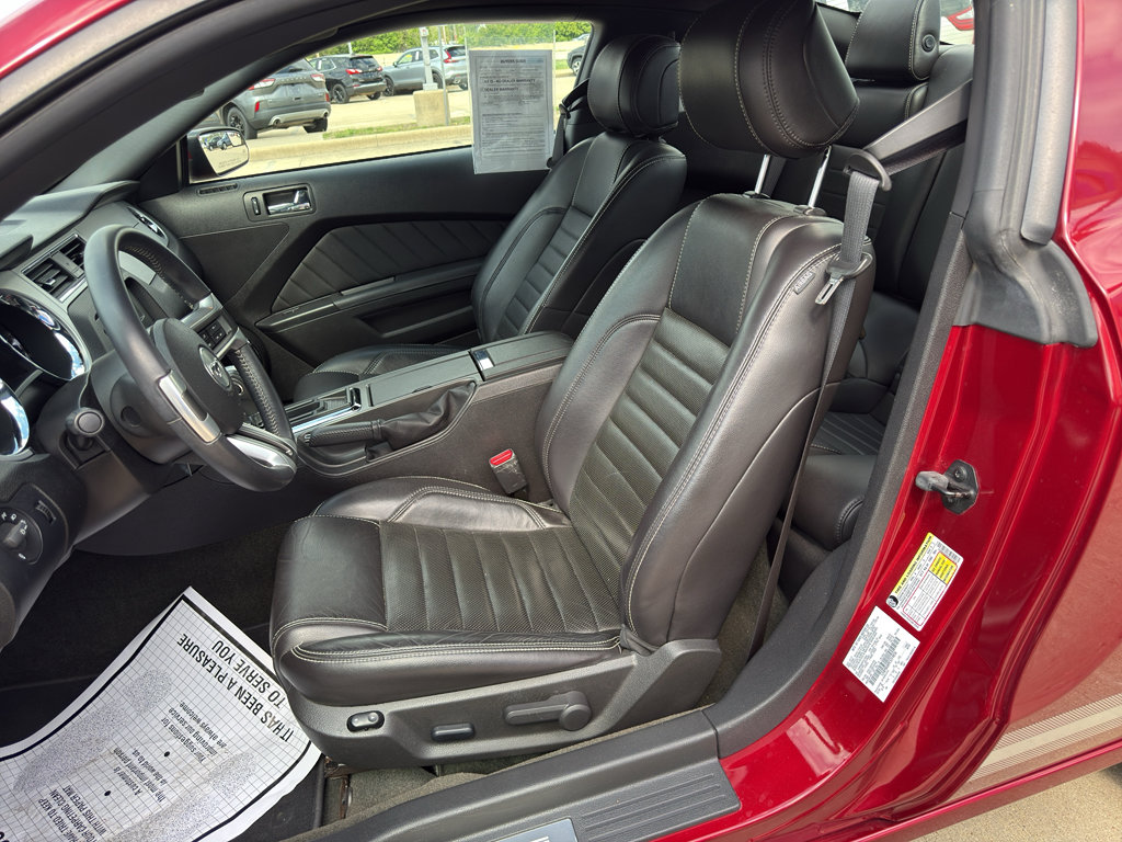 Used 2014 Ford Mustang Premium w/ Equipment Group 202A image 10