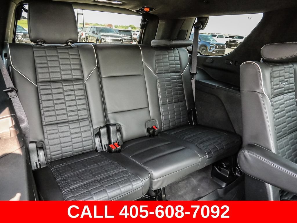 Used 2023 Cadillac Escalade Premium Luxury Platinum w/ LPO, Radiant Package AWD/4WD image 28