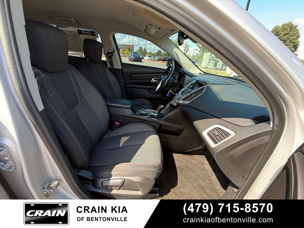 Used 2017 GMC Terrain SLE w/ Convenience Package FWD image 30