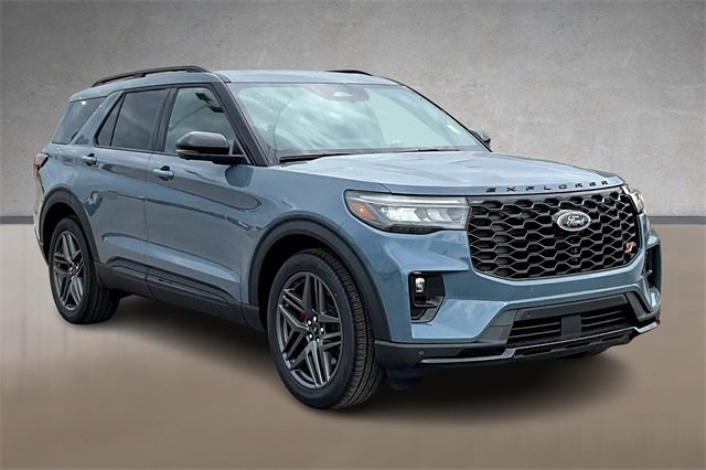 New 2025 Ford Explorer ST w/ Sun And Sound Package image 2