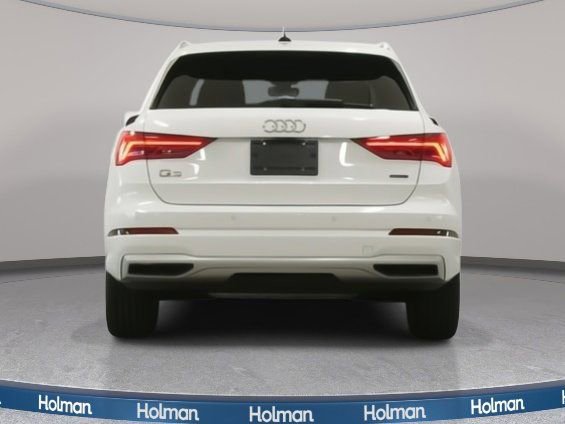 Used 2020 Audi Q3 2.0T Premium w/ Convenience Package image 8