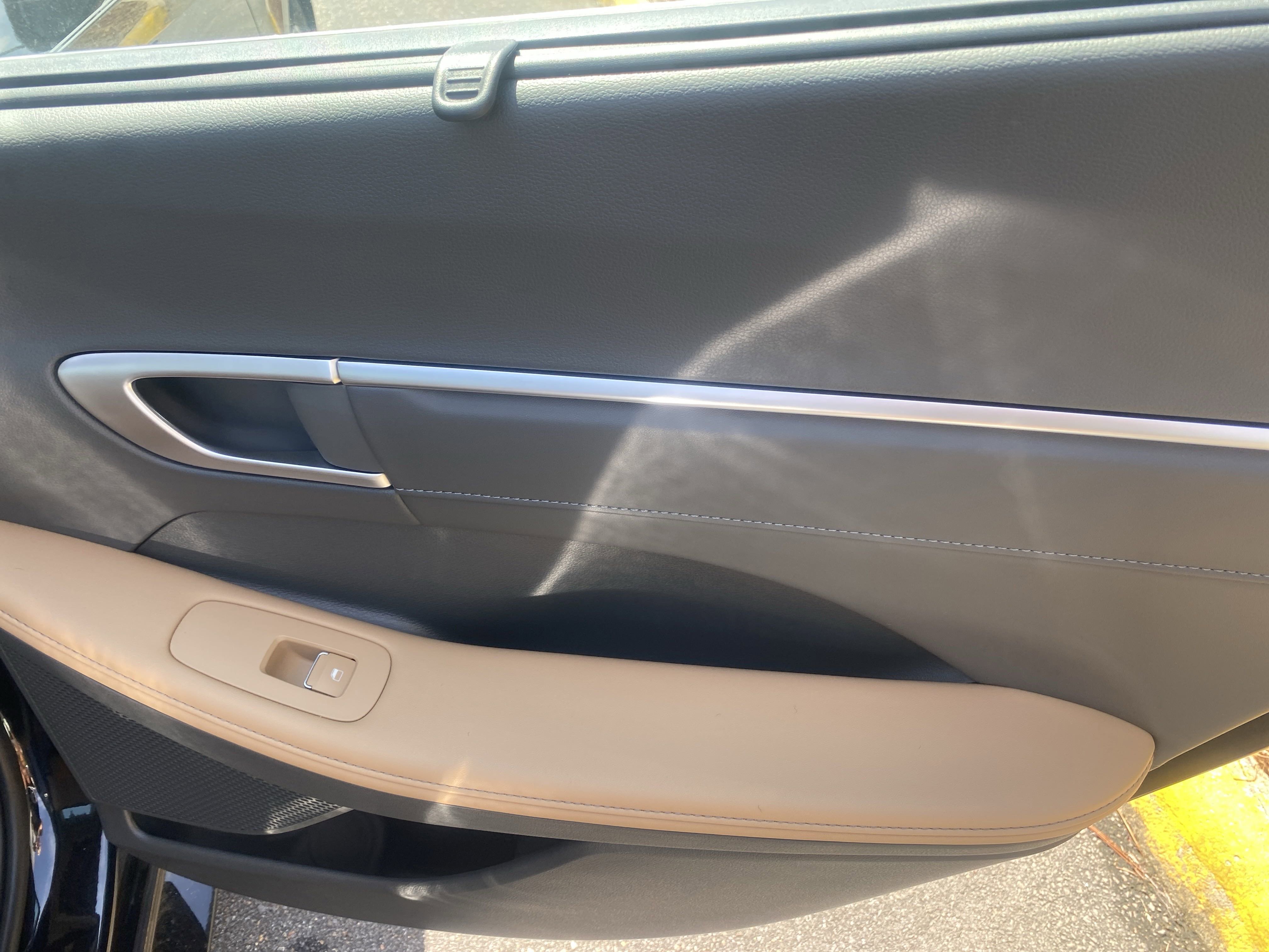 New 2025 Hyundai Sonata Limited image 16