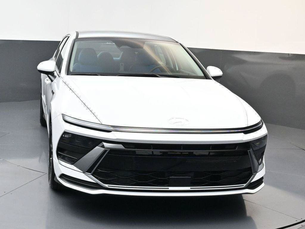 New 2026 Hyundai Sonata SE FWD image 8