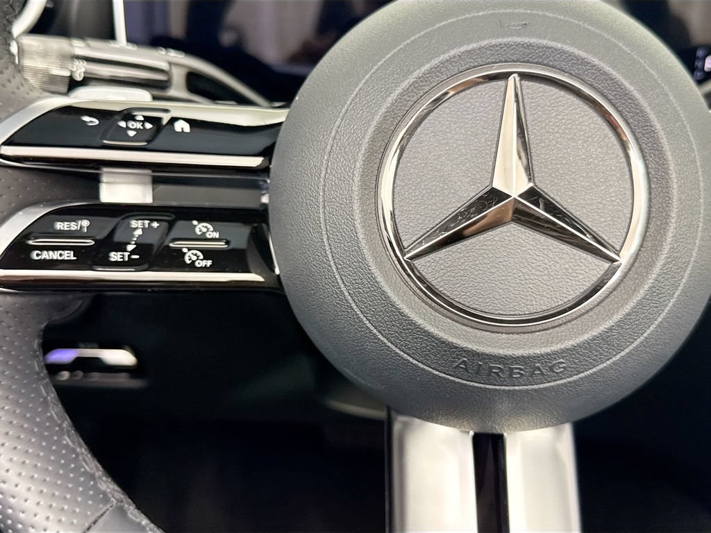 Used 2026 Mercedes-Benz CLE 300 4MATIC Cabriolet w/ Night Package image 11