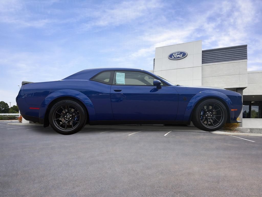 Used 2022 Dodge Challenger SRT Hellcat RWD image 17
