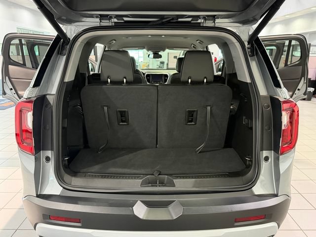 Used 2023 GMC Acadia SLT FWD image 10