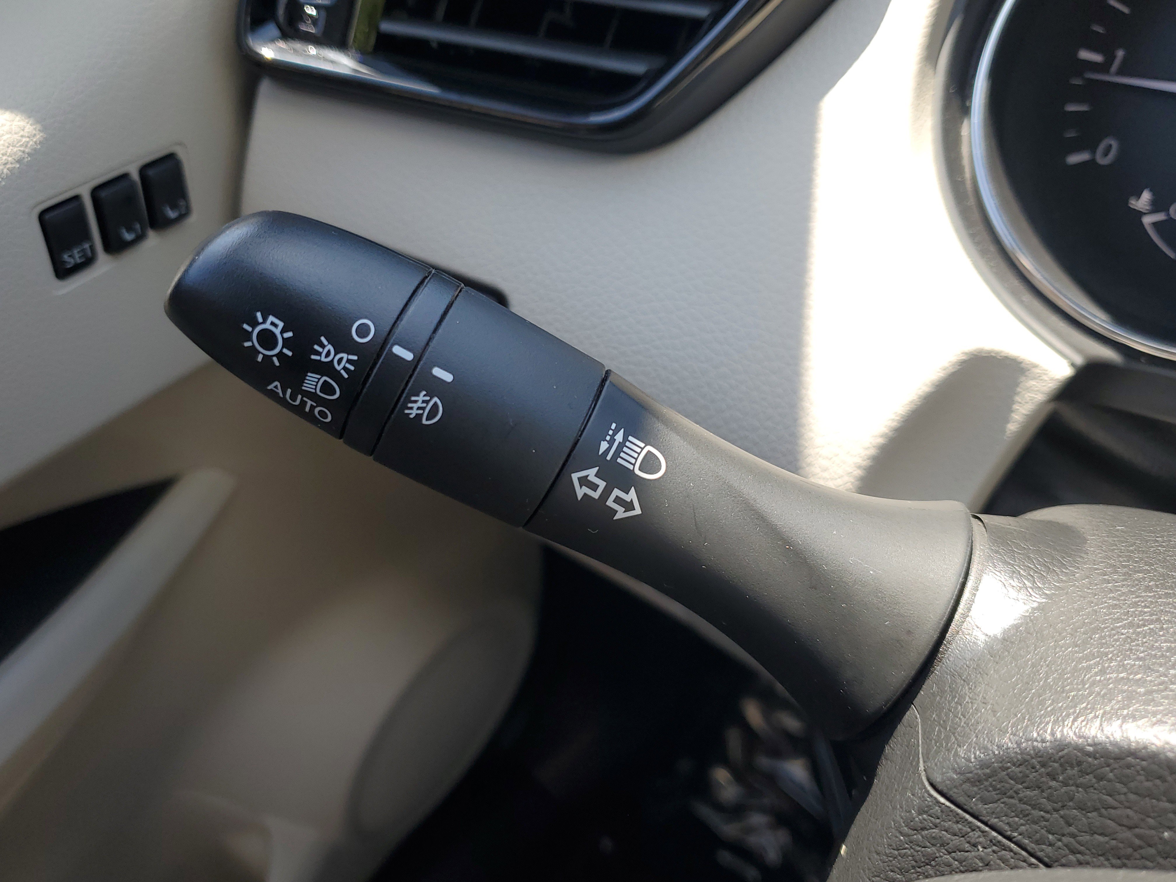 Certified 2022 Nissan Rogue Sport SV w/ Technology Package image 20