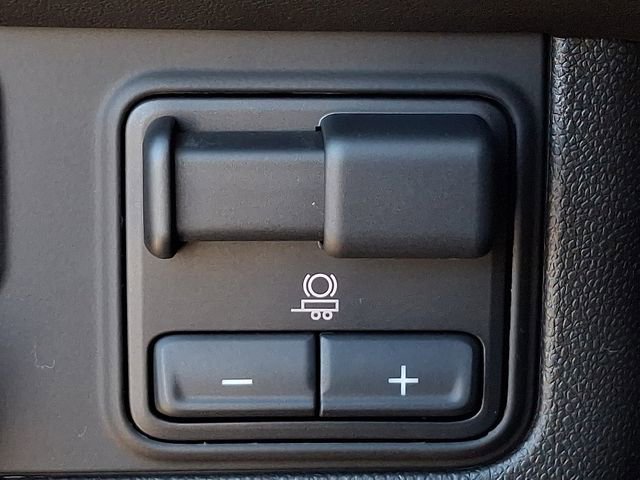 Certified 2024 Chevrolet Tahoe High Country AWD/4WD image 26