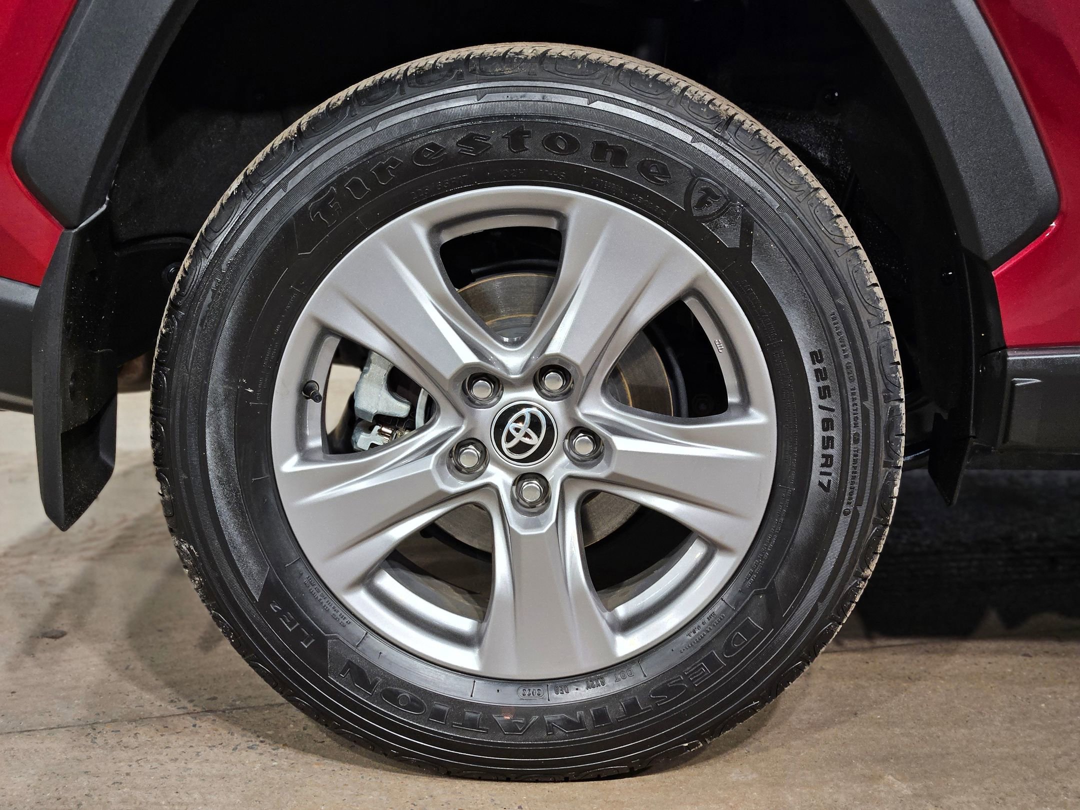 Certified 2023 Toyota RAV4 XLE w/ Convenience Package image 17