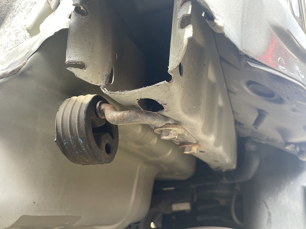 Used 2018 Ford Taurus SEL w/ Equipment Group 201A image 9