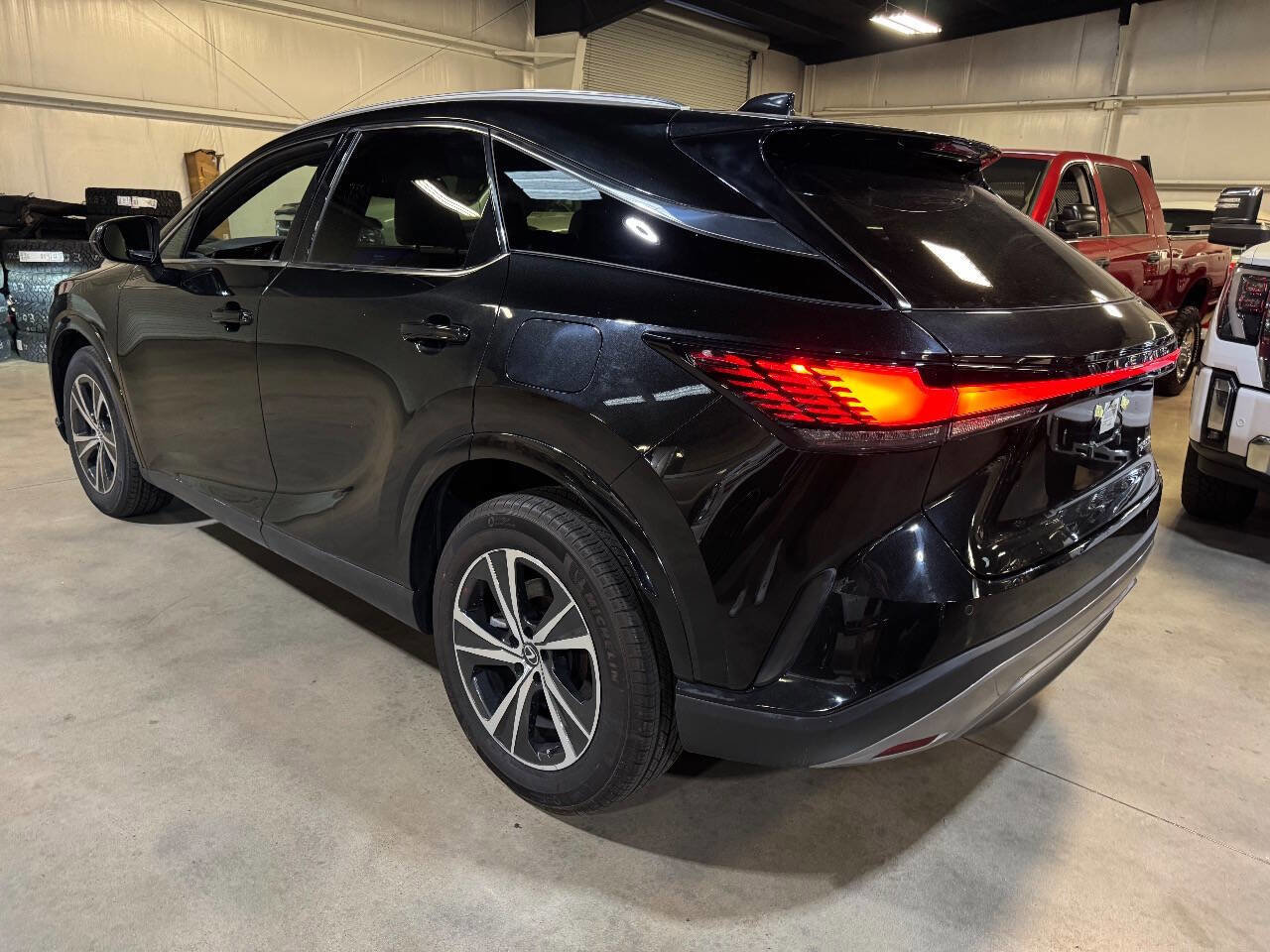Used 2023 Lexus RX 350 FWD image 11