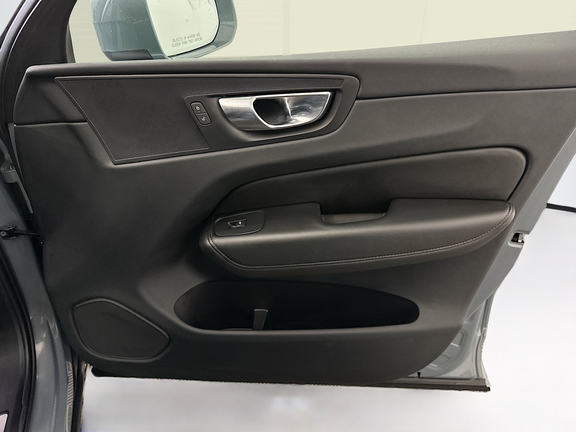 Used 2023 Volvo XC60 B5 Core w/ Climate Package image 35