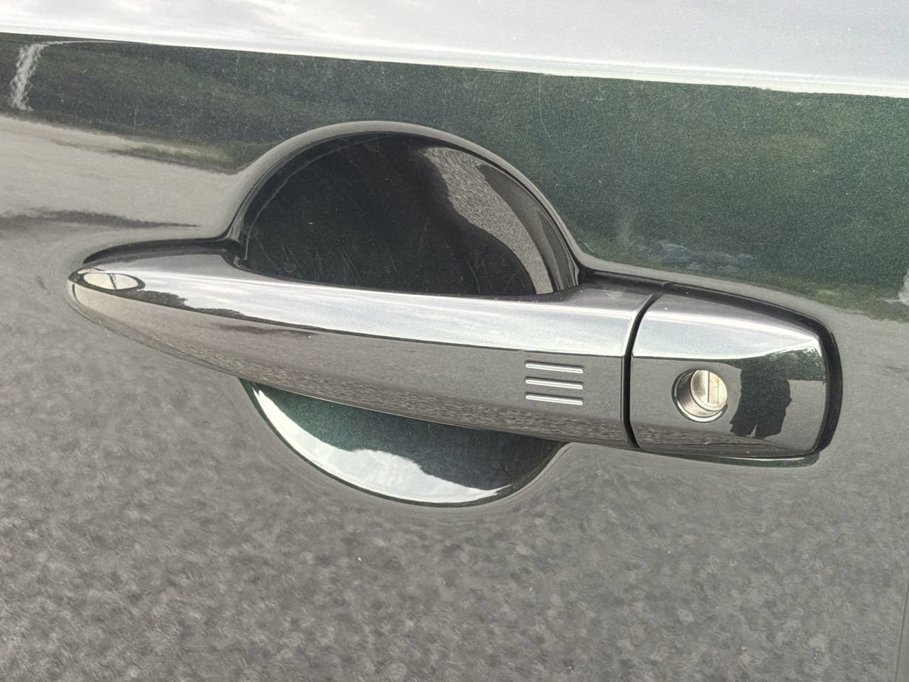 Certified 2024 Nissan Ariya AWD image 34