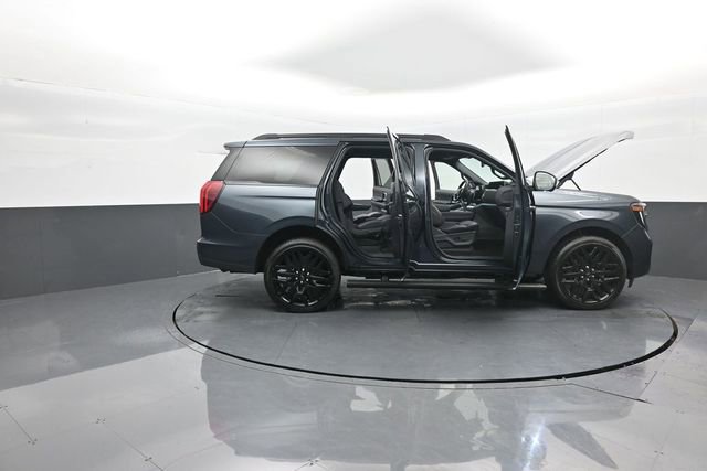 New 2026 Ford Expedition Platinum w/ Stealth Performance Package image 37