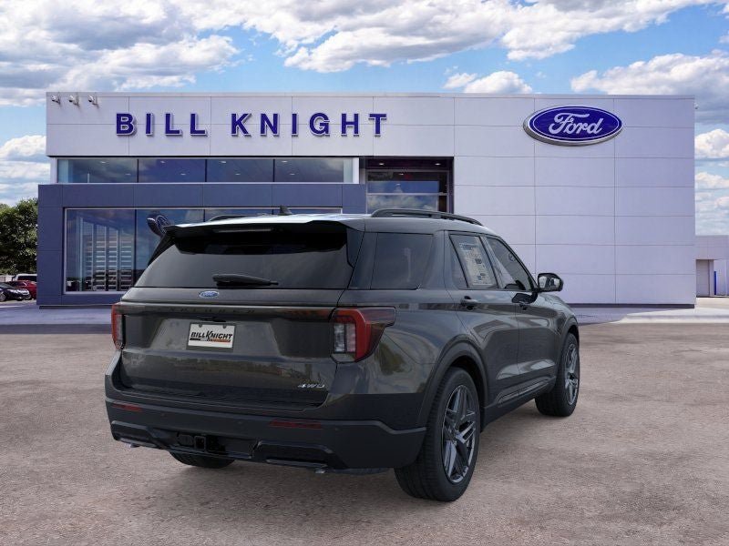 New 2026 Ford Explorer ST-Line w/ ST-Line Street Pack AWD/4WD image 8