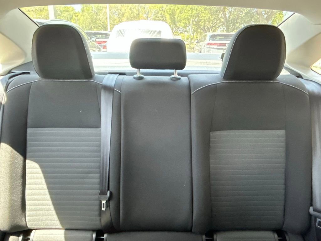 Used 2025 Volkswagen Jetta S image 14