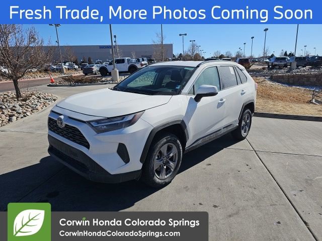 Used 2025 Toyota RAV4 XLE image 3