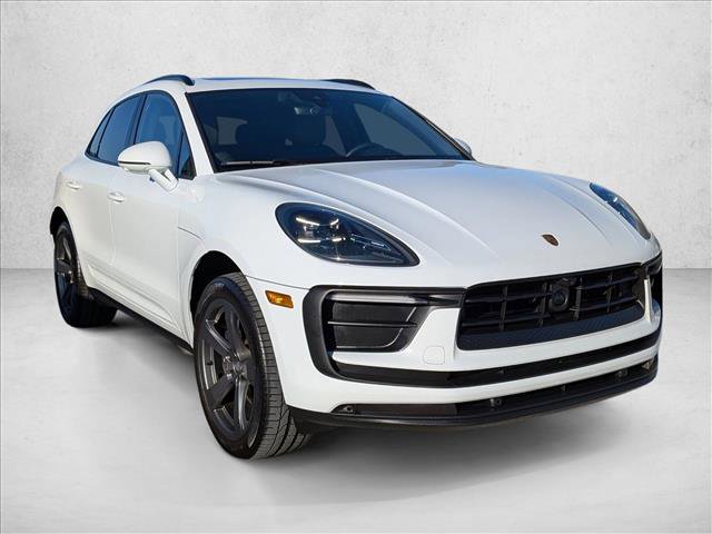 Used 2025 Porsche Macan Turbo image 7