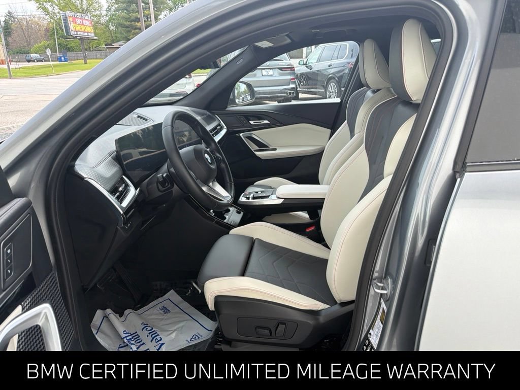 Certified 2025 BMW X2 xDrive28i w/ Convenience Package AWD/4WD image 32