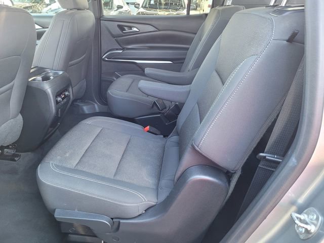 Used 2024 Chevrolet Traverse LT image 17
