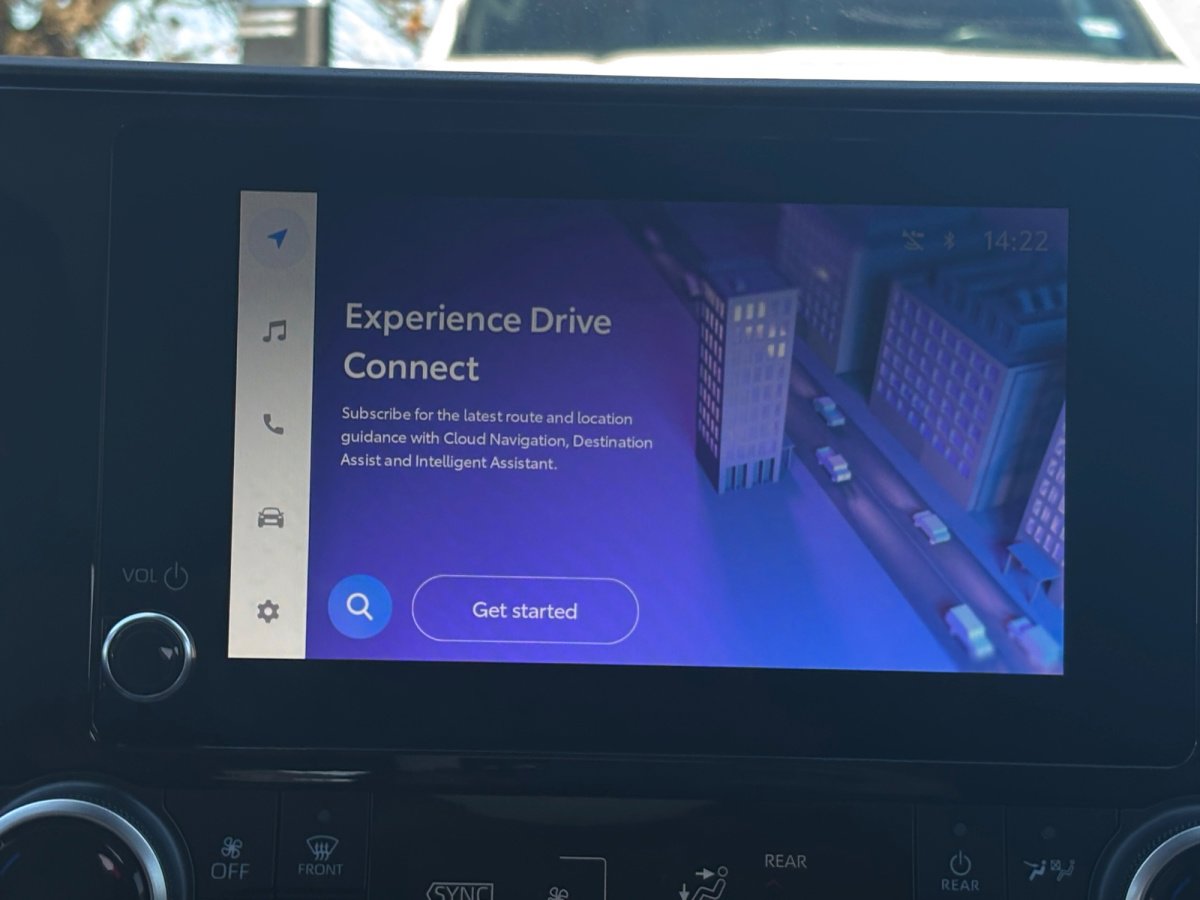 Used 2023 Toyota Highlander LE image 8