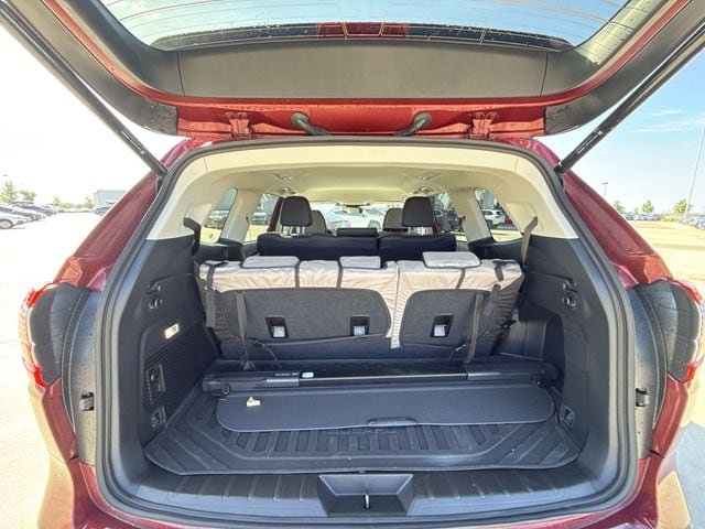 Used 2026 Subaru Ascent Premium AWD/4WD image 23
