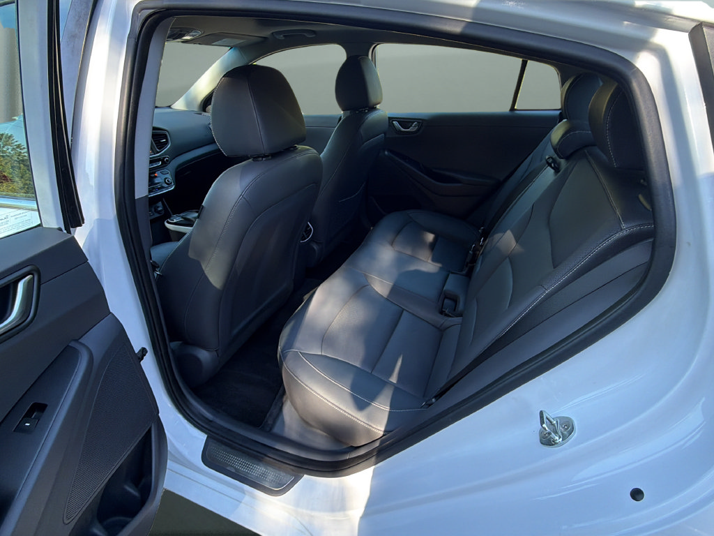 Used 2019 Hyundai Ioniq Limited FWD image 12