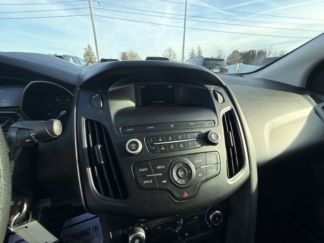 Used 2018 Ford Focus SE image 12