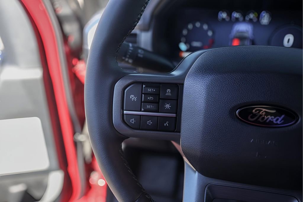 Used 2025 Ford F150 Lariat w/ Equipment Group 502A High image 17