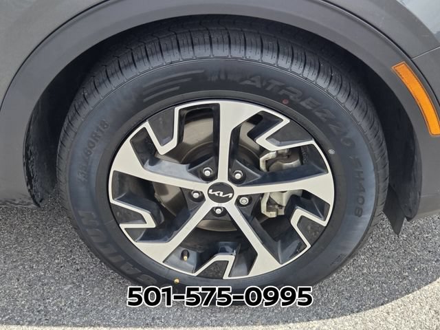 Used 2024 Kia Sportage EX FWD image 17