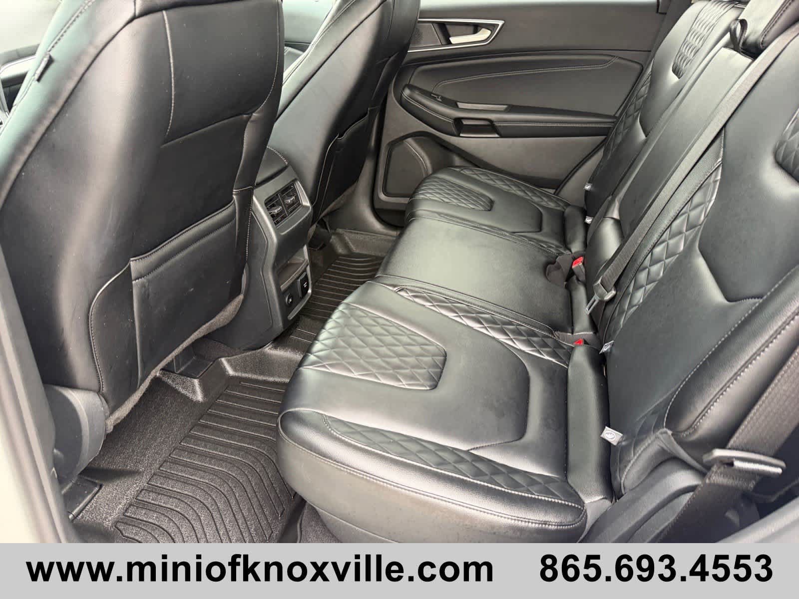 Used 2024 Ford Edge Titanium AWD/4WD image 14