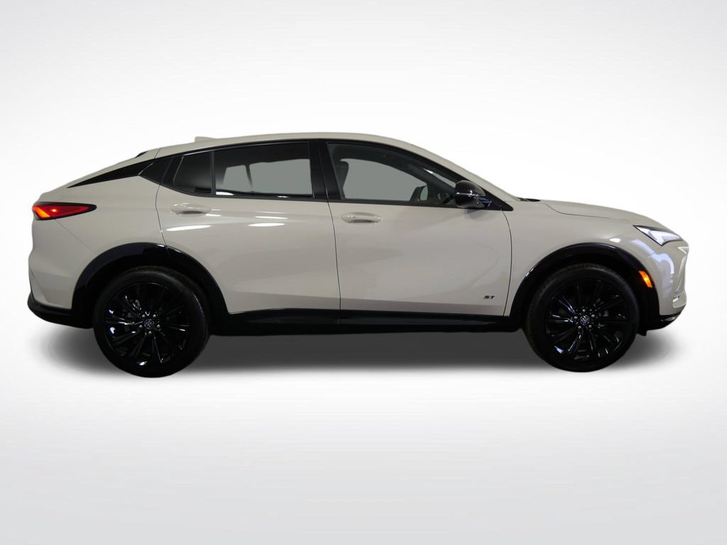 New 2026 Buick Envista Sport Touring w/ Studio Series FWD image 2