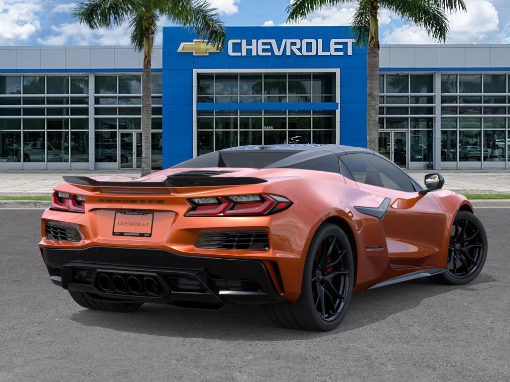 Used 2027 Chevrolet Corvette Grand Sport RWD image 5
