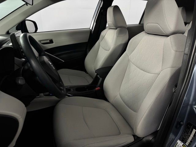 Used 2024 Toyota Corolla Cross L image 14